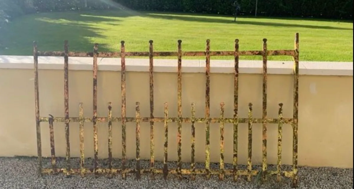 Antique gate