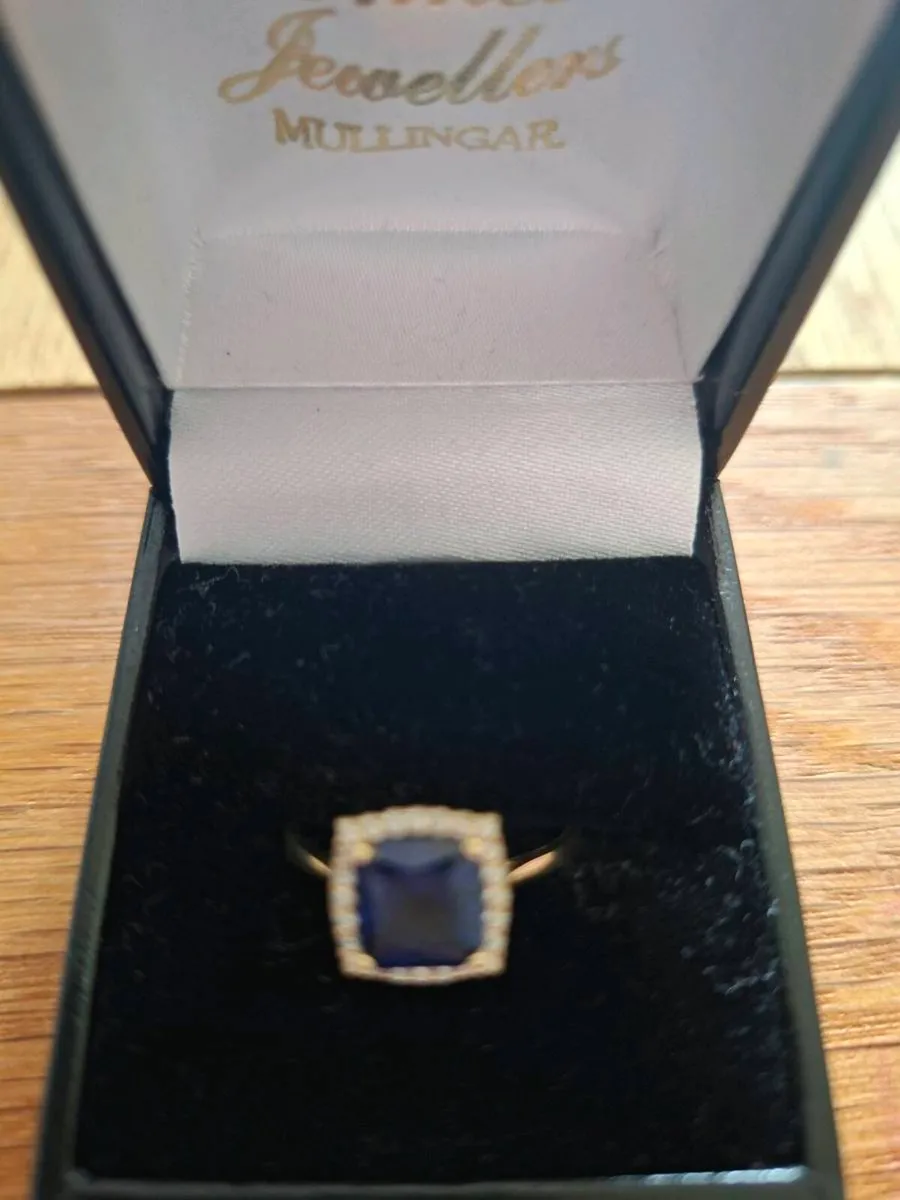 Jewellery - Image 4