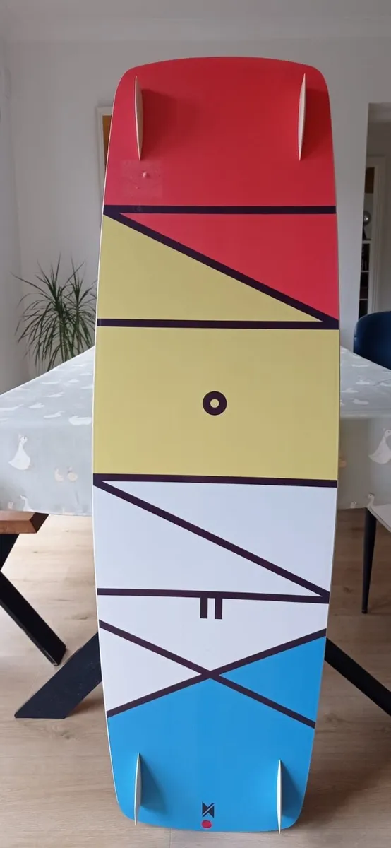 Full Kite Surfing Starter Kit - Image 4