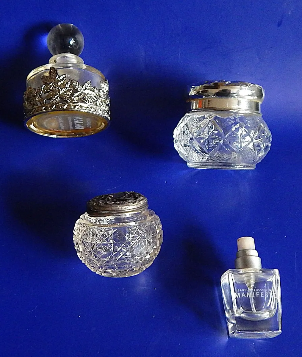 Selection of 4 Small Dressing Table Bottles - Image 3