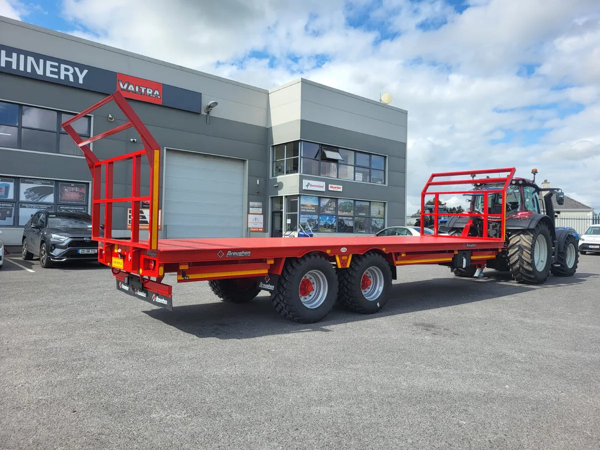Broughan 28ft Bale Trailer - Image 3
