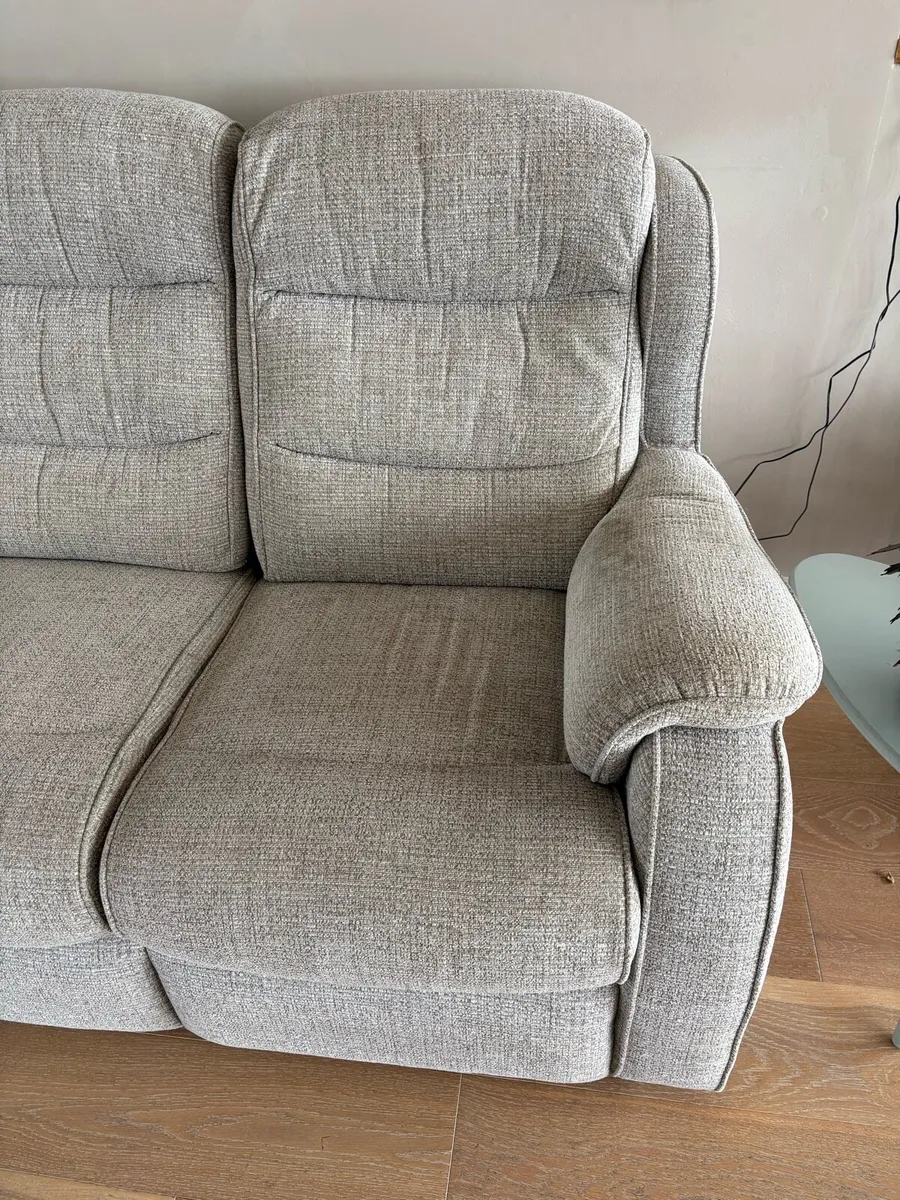 Parker Knoll 3-Seater Sofa – Excellent Condition - Image 2