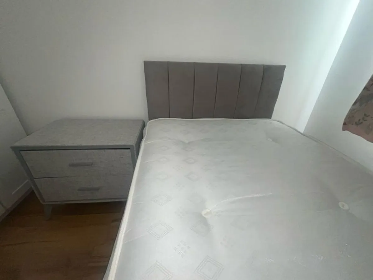 Single Bed and Locker - Image 2