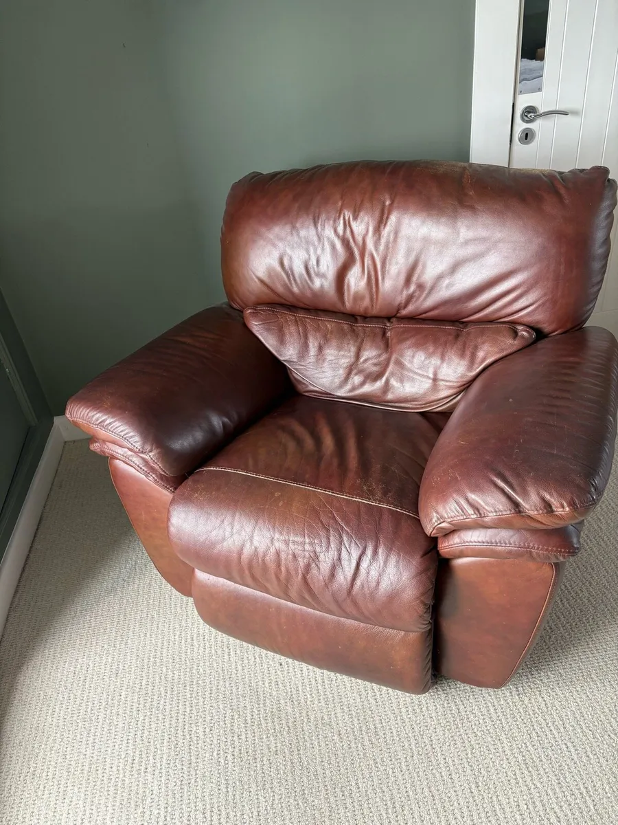 Leather Electric Reclining Sofa, Armchair & Pouffe - Image 4