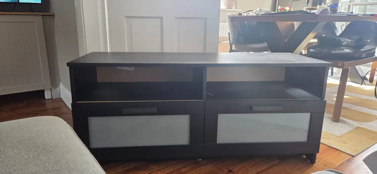 Brimnes tv stand - Image 2
