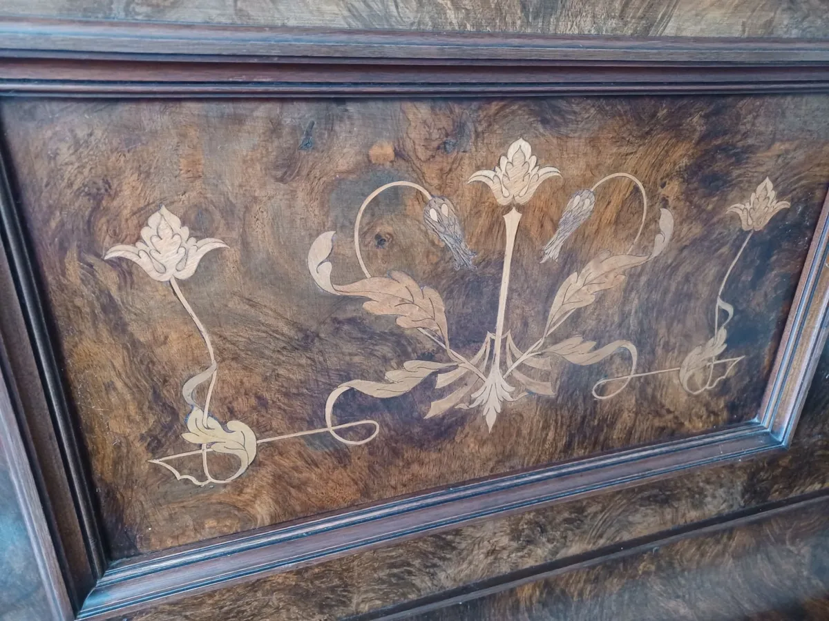 Antique Piano - Image 2