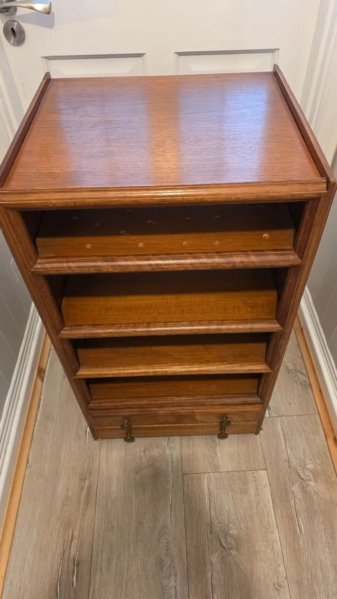Hi-Fi Cabinet. - Image 3