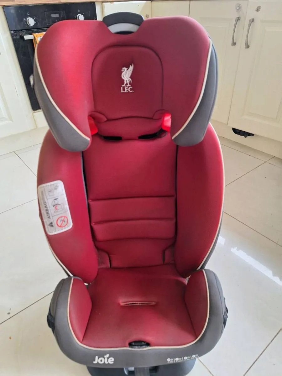 Joie Fx evertmy stage car seat(Liverpool edition) - Image 1