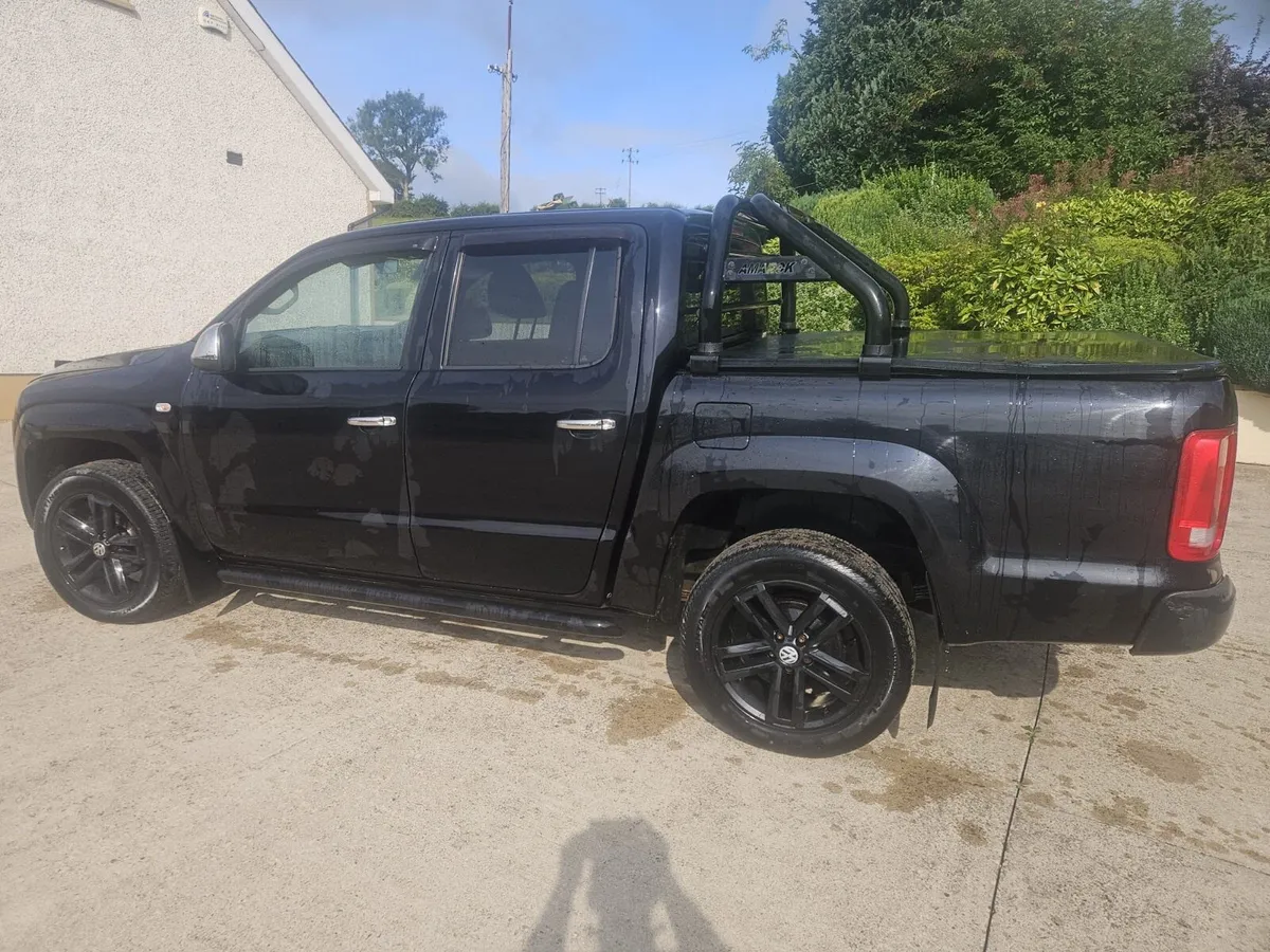 2012 Volkswagen Amarok - Image 2