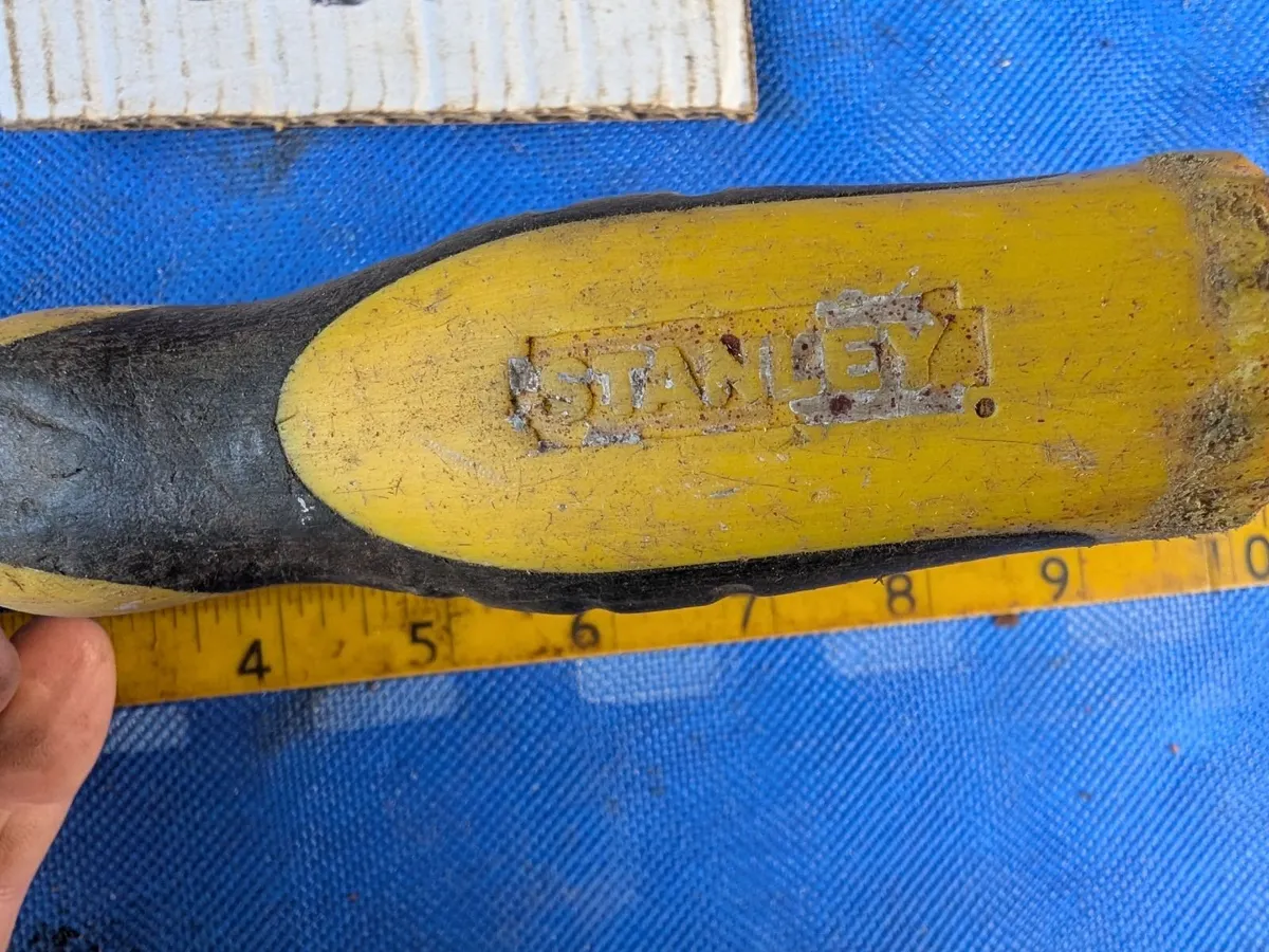 Stanley  1.1/4" Chisel - Image 4