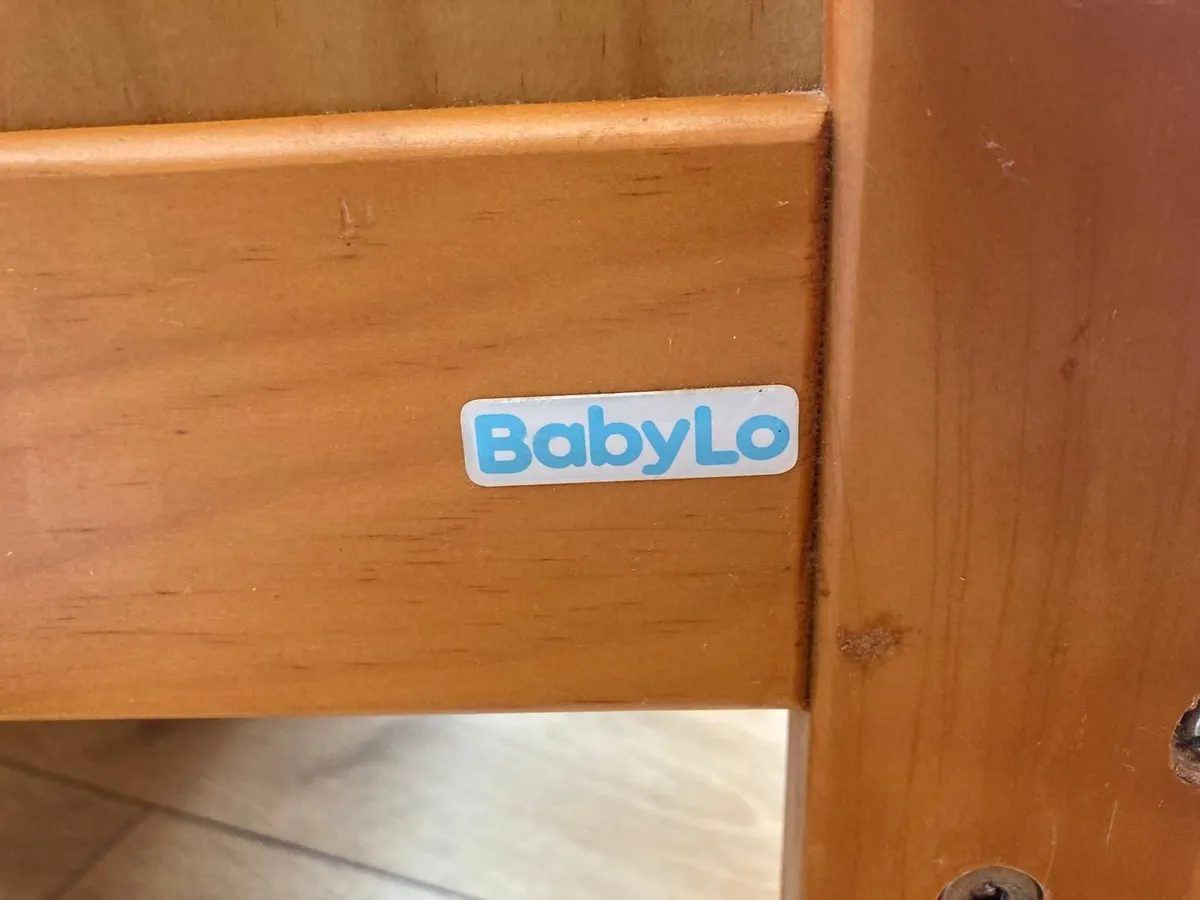 BabyLo Cot - Excellent quality - Image 3
