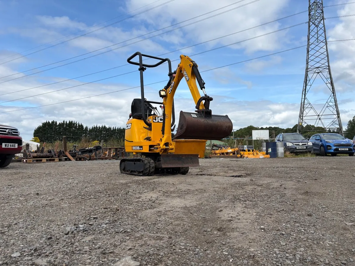2018 JCB 8008 CTS - Image 1