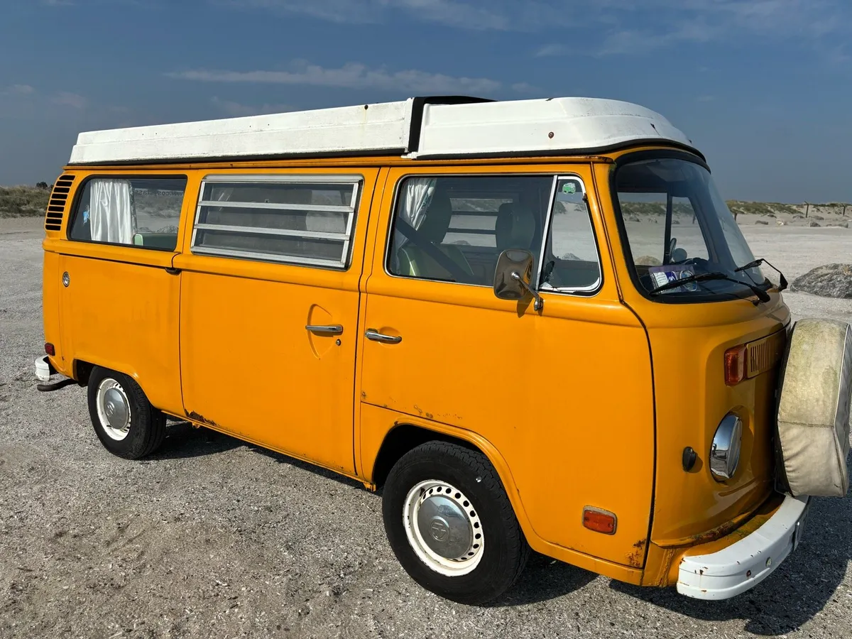 Iconic VW Camper - Image 3