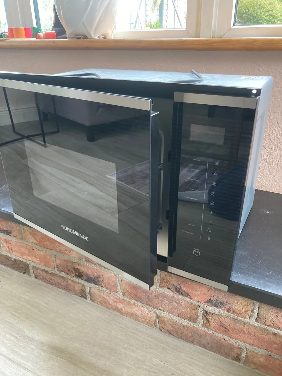 Microwave oven - Image 2