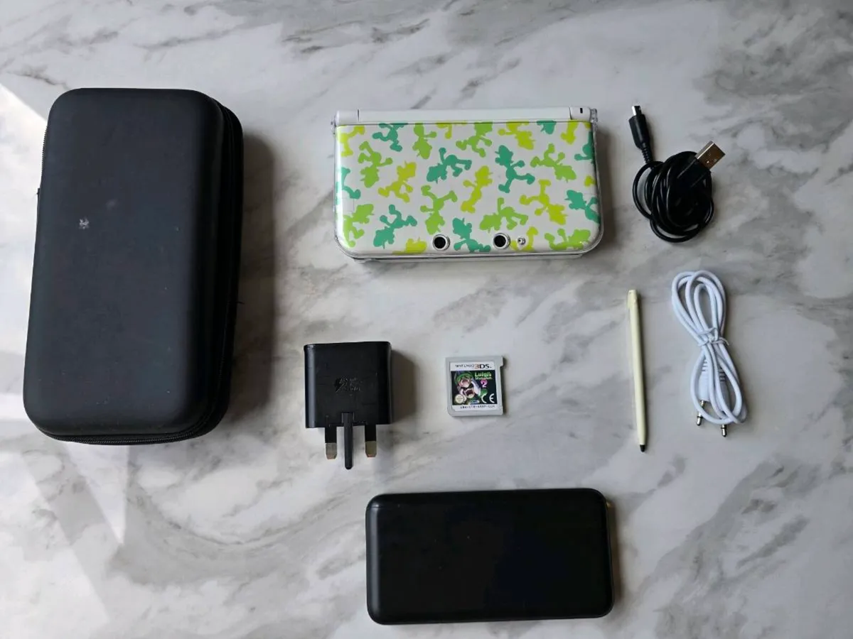 Nintendo 3ds xl special edition!!! - Image 1
