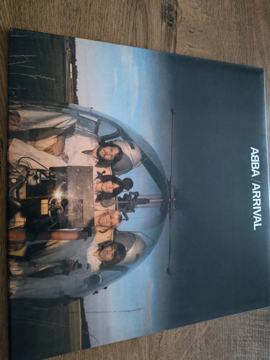 Vinyl - Image 2