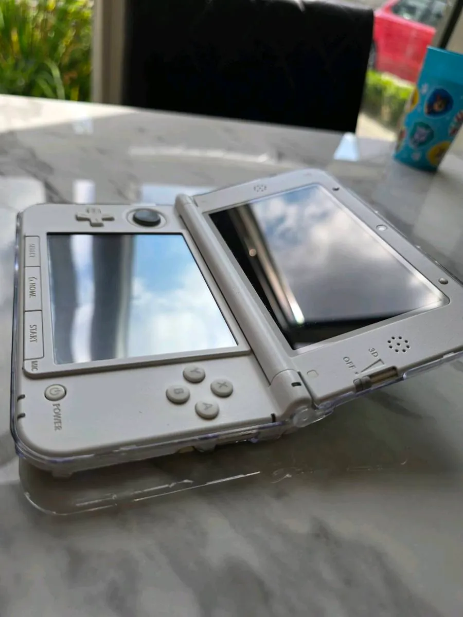 Nintendo 3ds xl special edition!!! - Image 4