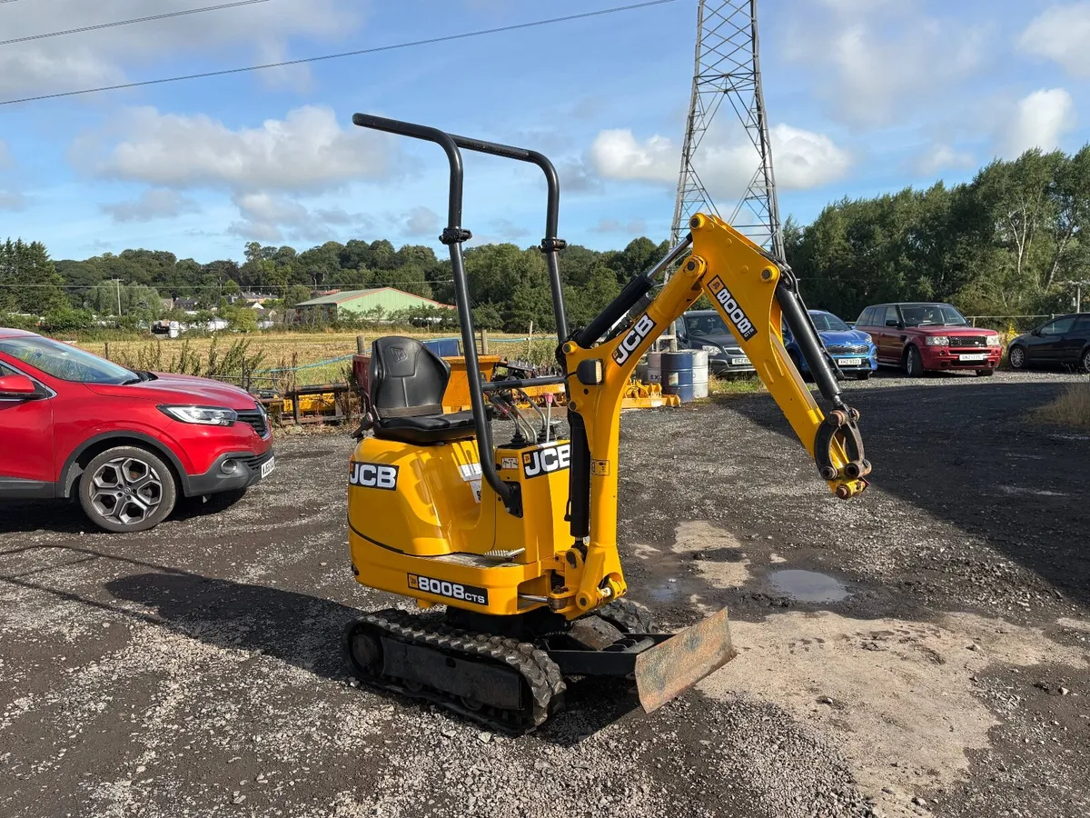 2015 JCB 8008 CTS - Image 3