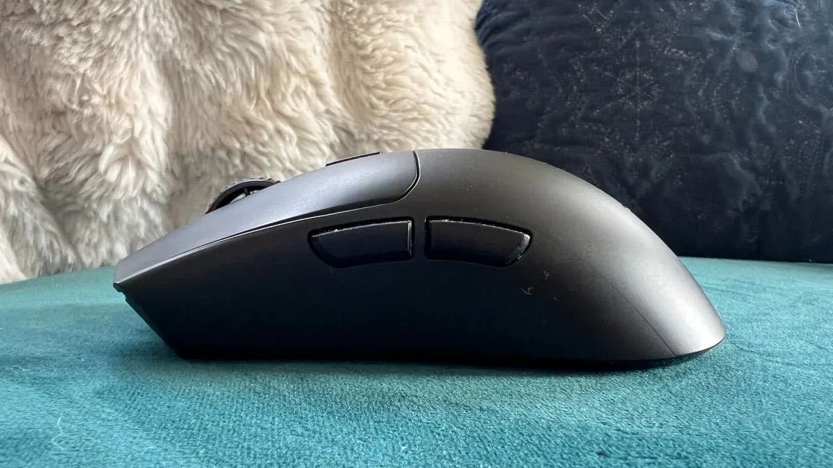 Razer Viper V3 Pro Wireless Gaming Mouse - Image 3