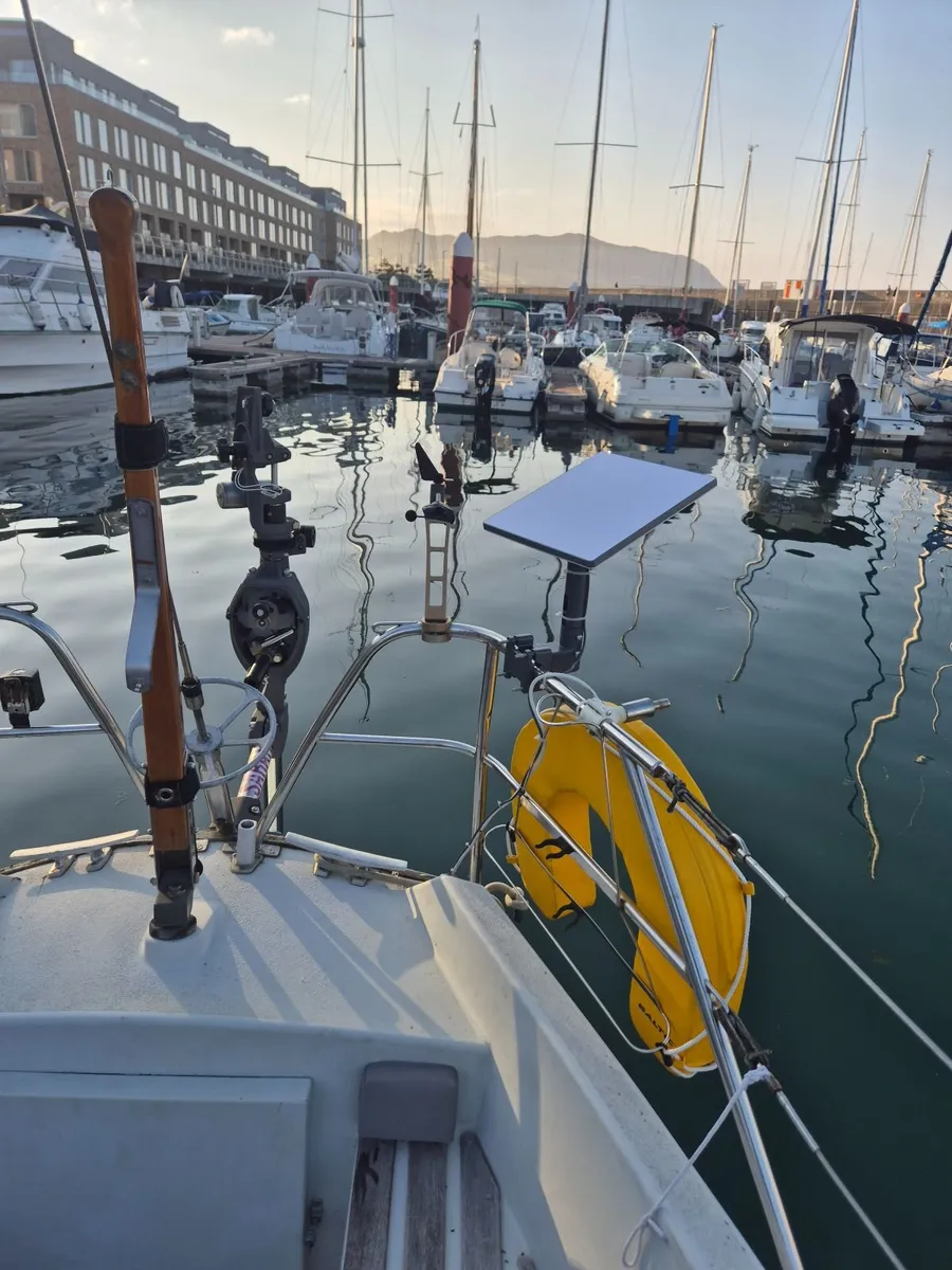 Yacht - Image 4