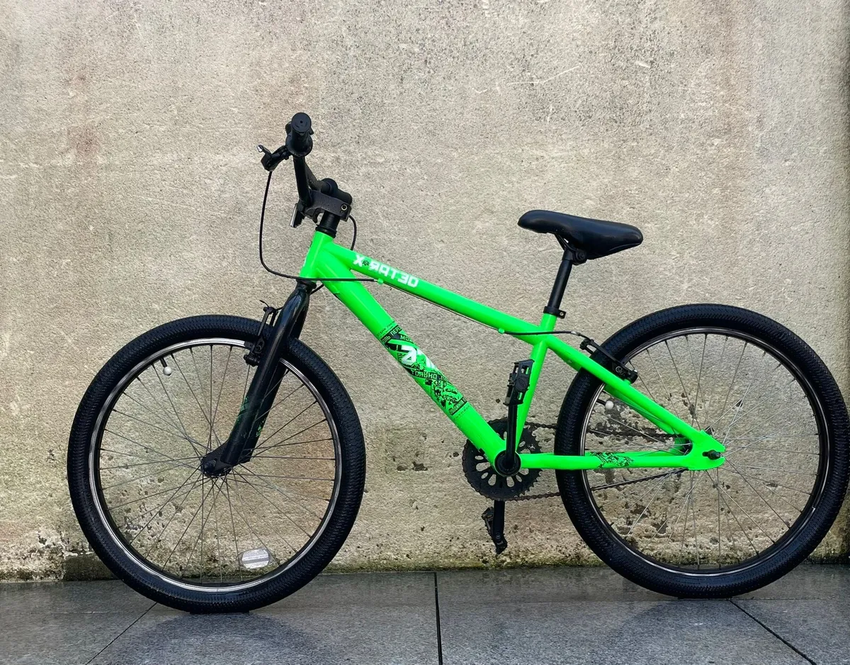 Boys bike - Image 2