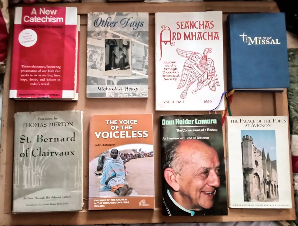 Religious Books Any 3 For €20 (6 photos) - Image 4
