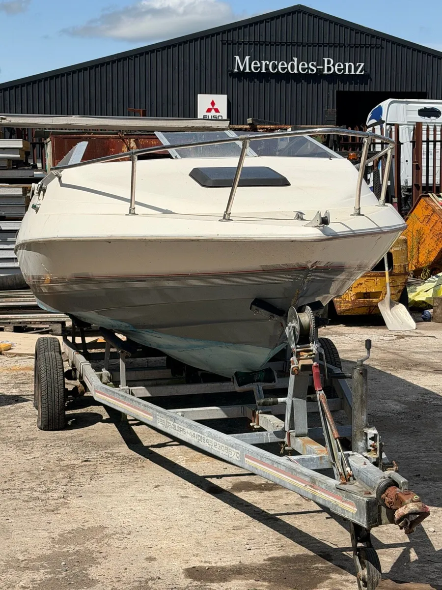 Bayliner project boat and trailer - Image 3
