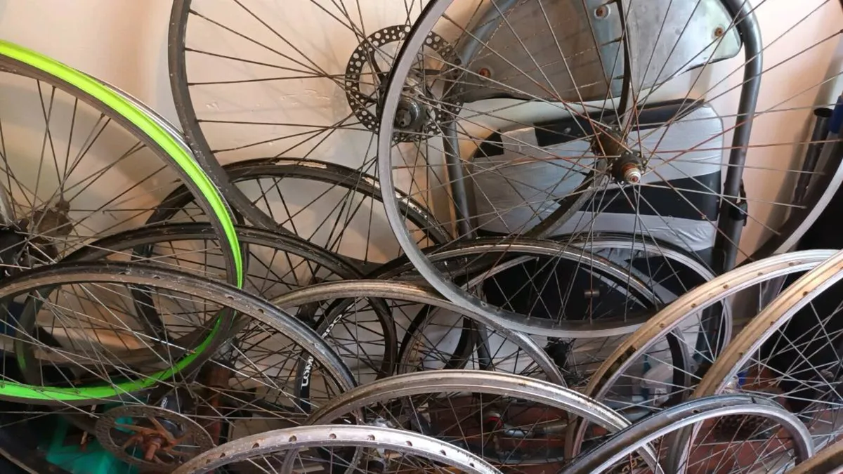 'FREE' 26" Bike Wheels - Image 2