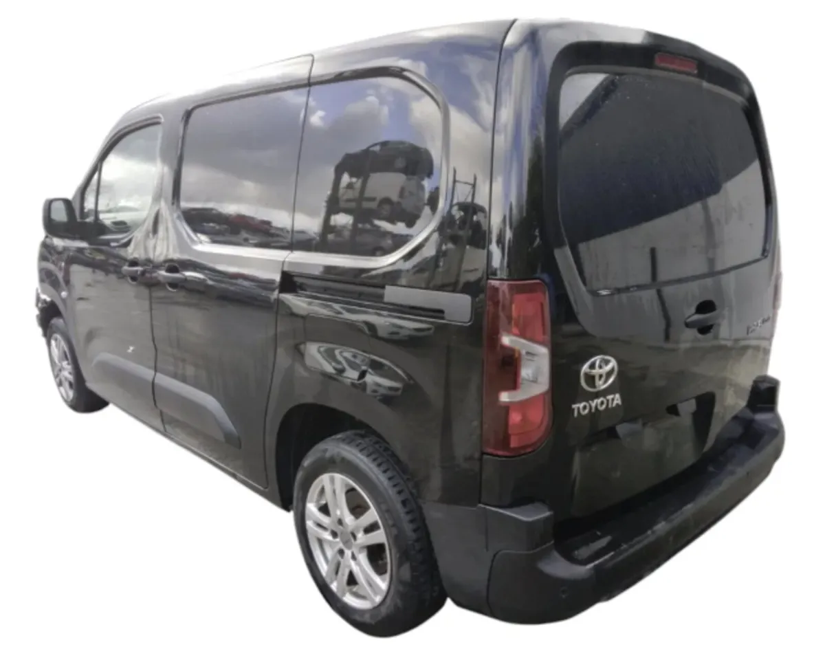 2019-2026 MK1 Toyota Proace City For Breaking - Image 4