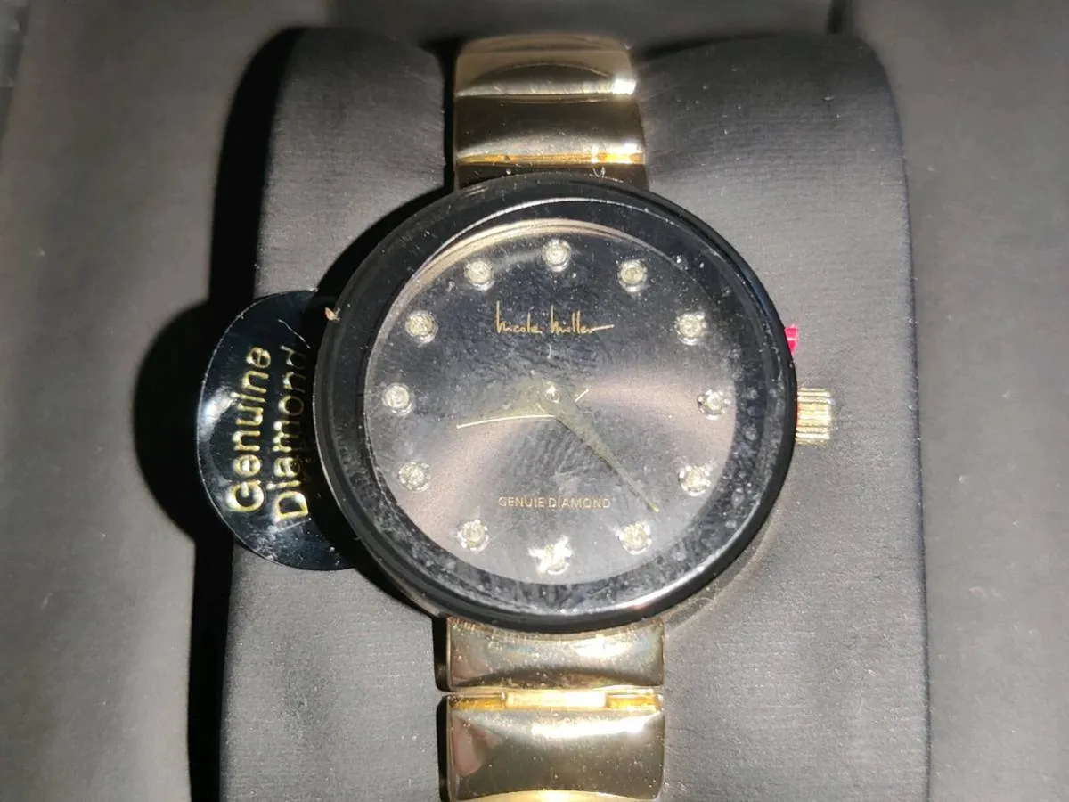 NICOLE MILLER NEW YORK, Diamond Elastic Watch ! - Image 2