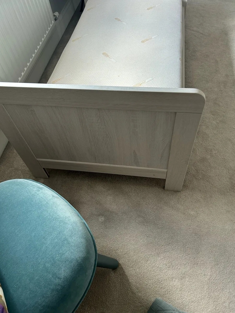 Mamas & Papa Atlas Cot bed - Image 4