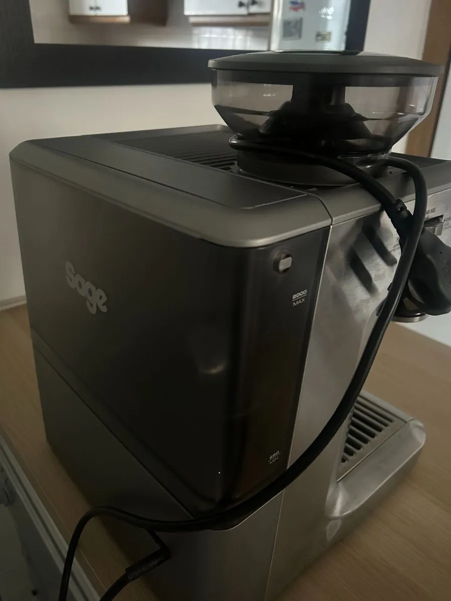 Sage Barista Bean to Cup Coffee Machine - Image 4