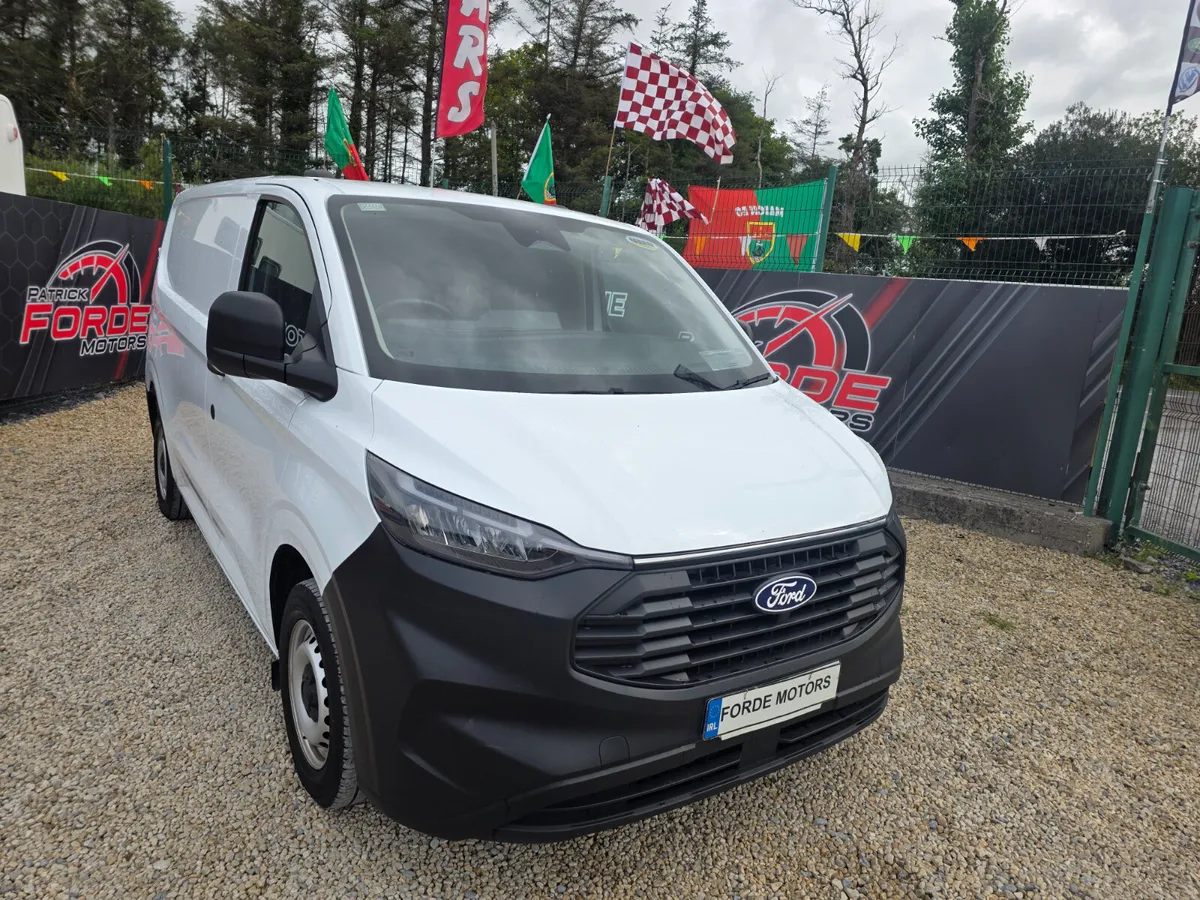 Ford Transit Custom 2024 - Image 1