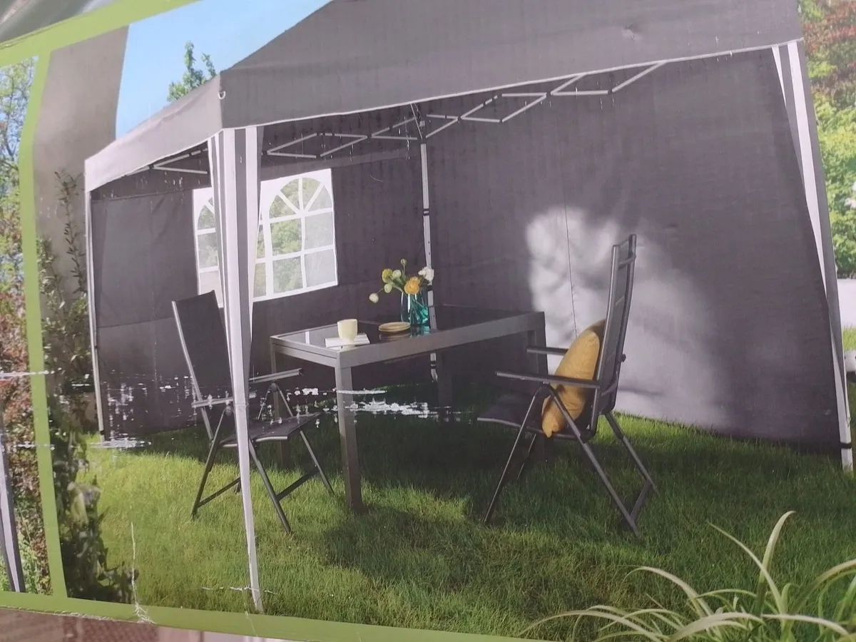 NEW  ALUMINIUM FOLDING GAZEBO FRAME ONLY. - Image 2