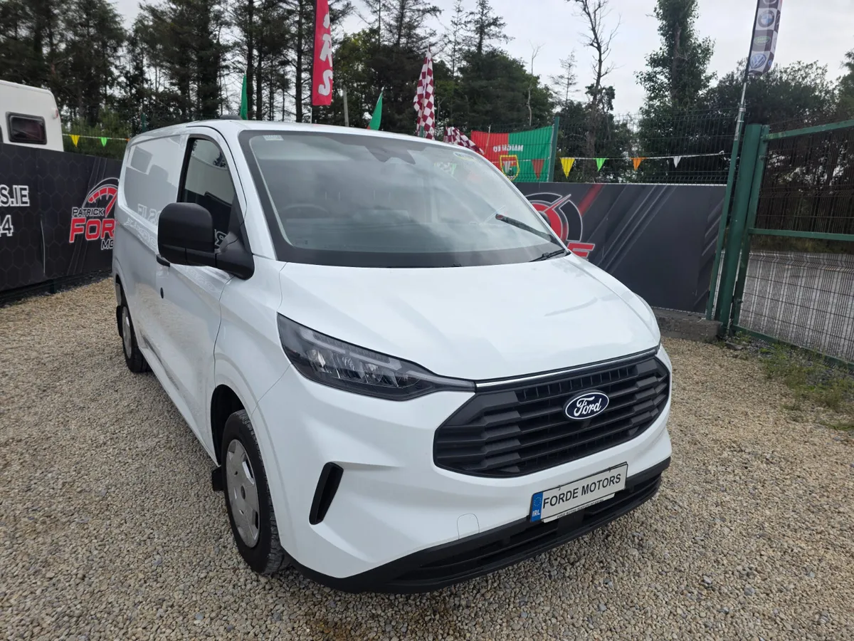 Ford Transit Custom 2024 - Image 1