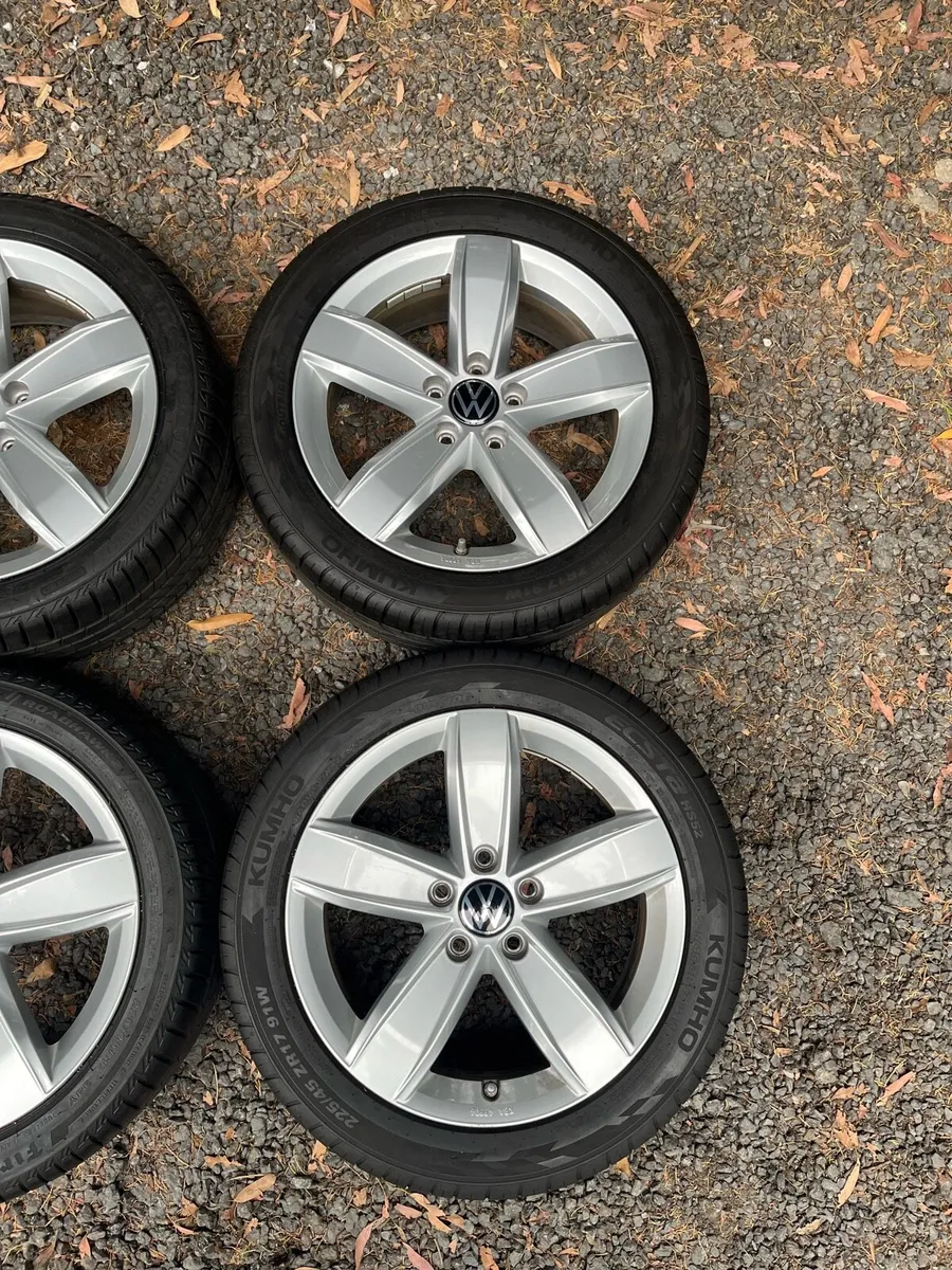 17’ Genuine VW GOLF CADDY 5x112 alloy wheels - Image 3