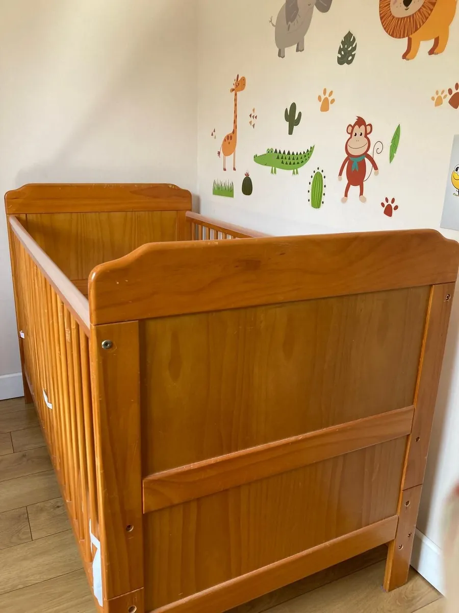 BabyLo Cot - Excellent quality - Image 2