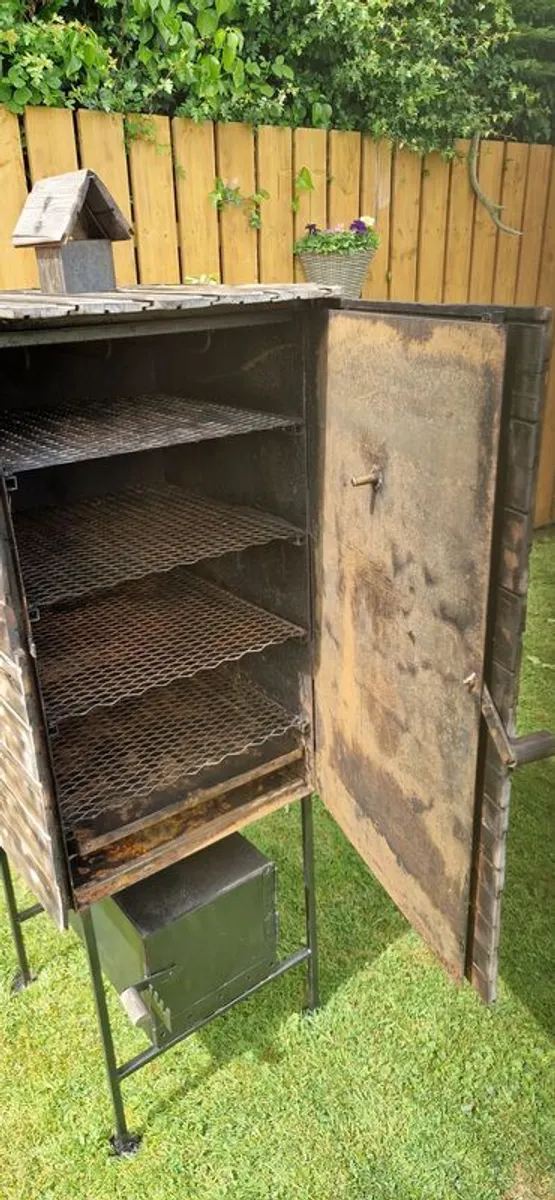 smoke house - Image 3