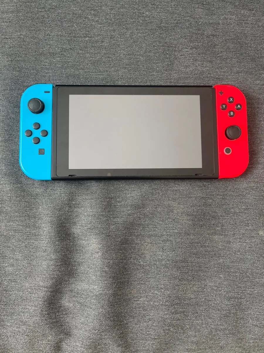 Nintendo switch - Image 2