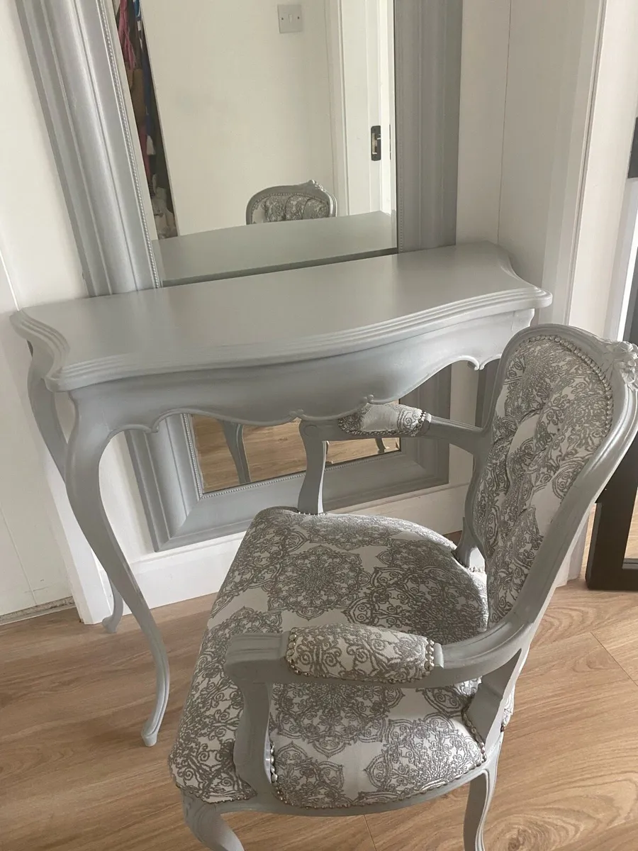 Mirror, Table , Chair - Image 4