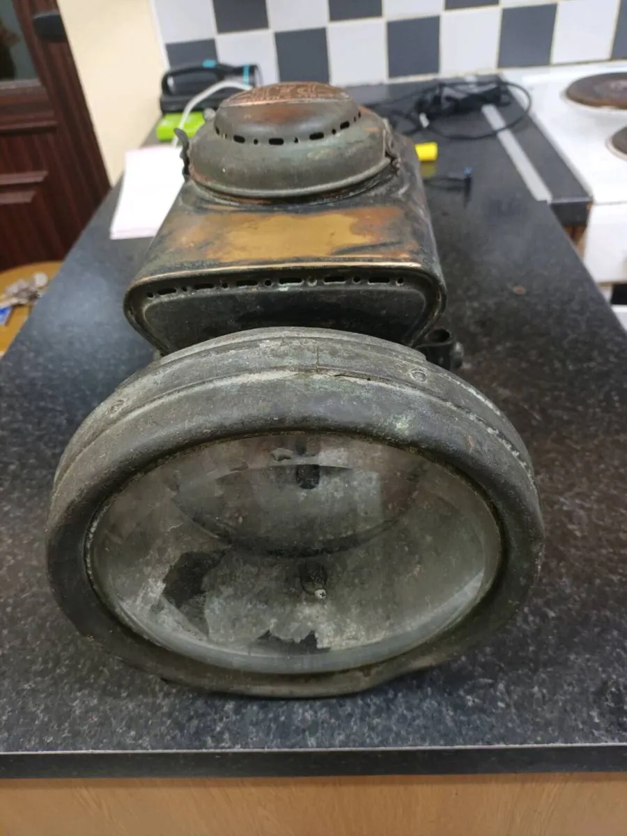 P&H veteran car lamp - Image 2