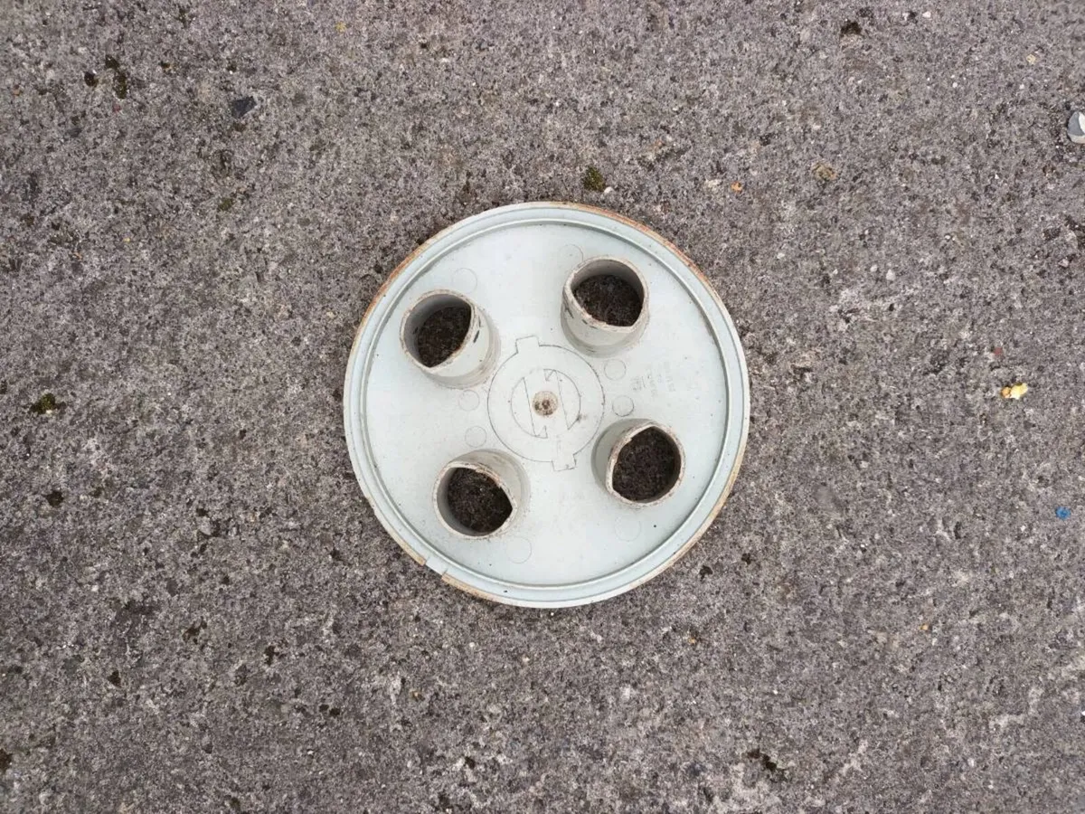 Hubcaps - Image 4