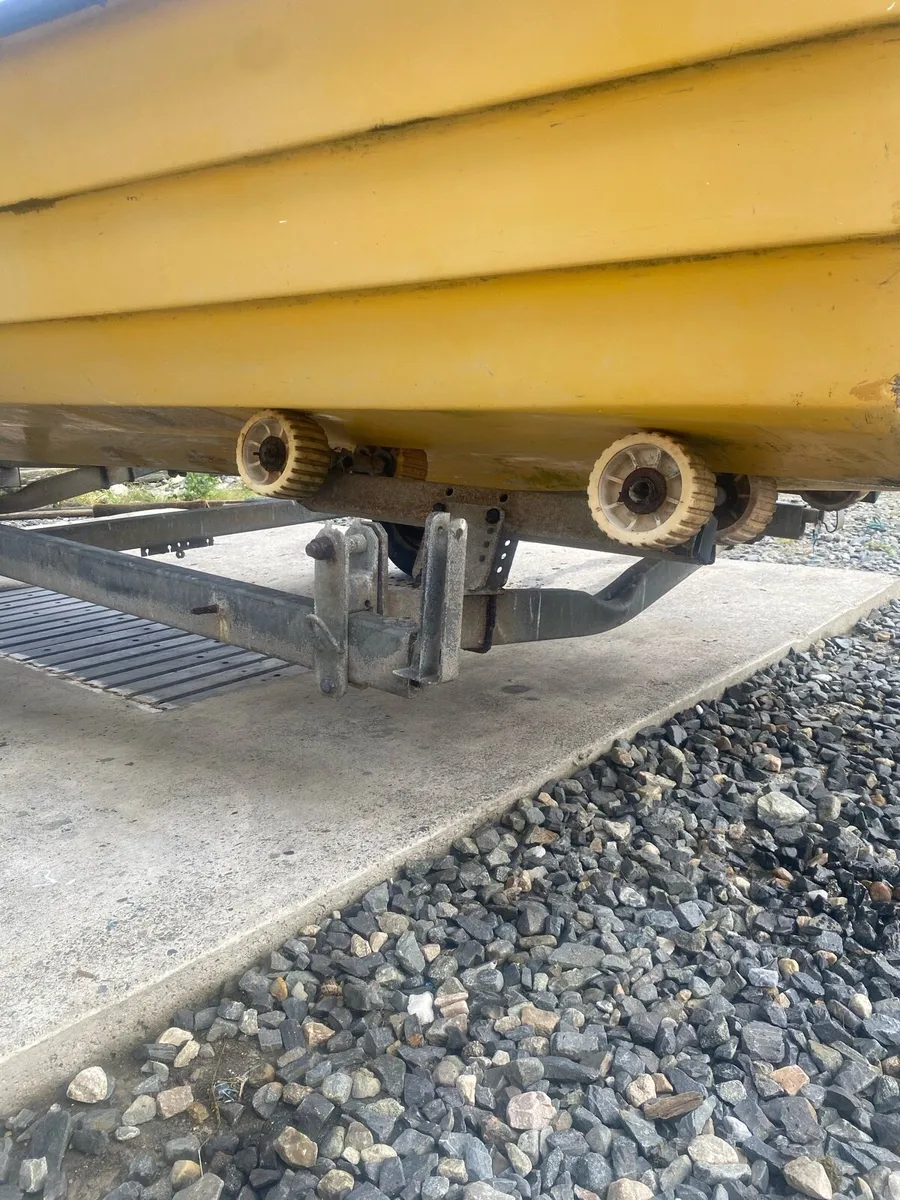 14.5 ft boat - Image 3