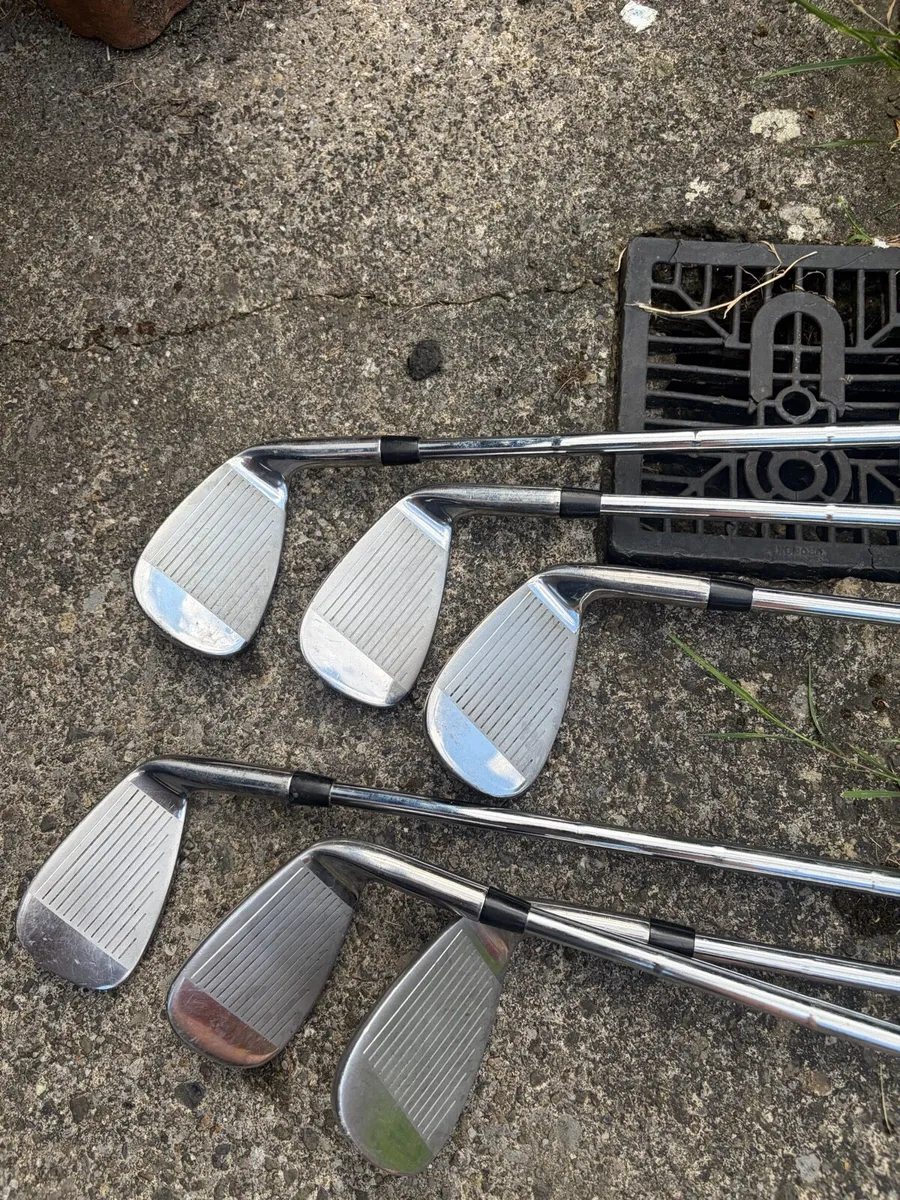 Spalding SX35 left handed starting set - Image 1