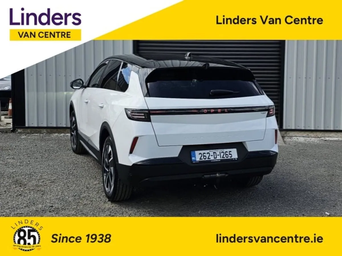 Opel Grandland COMMERCIAL HUGE SPEC - Image 4