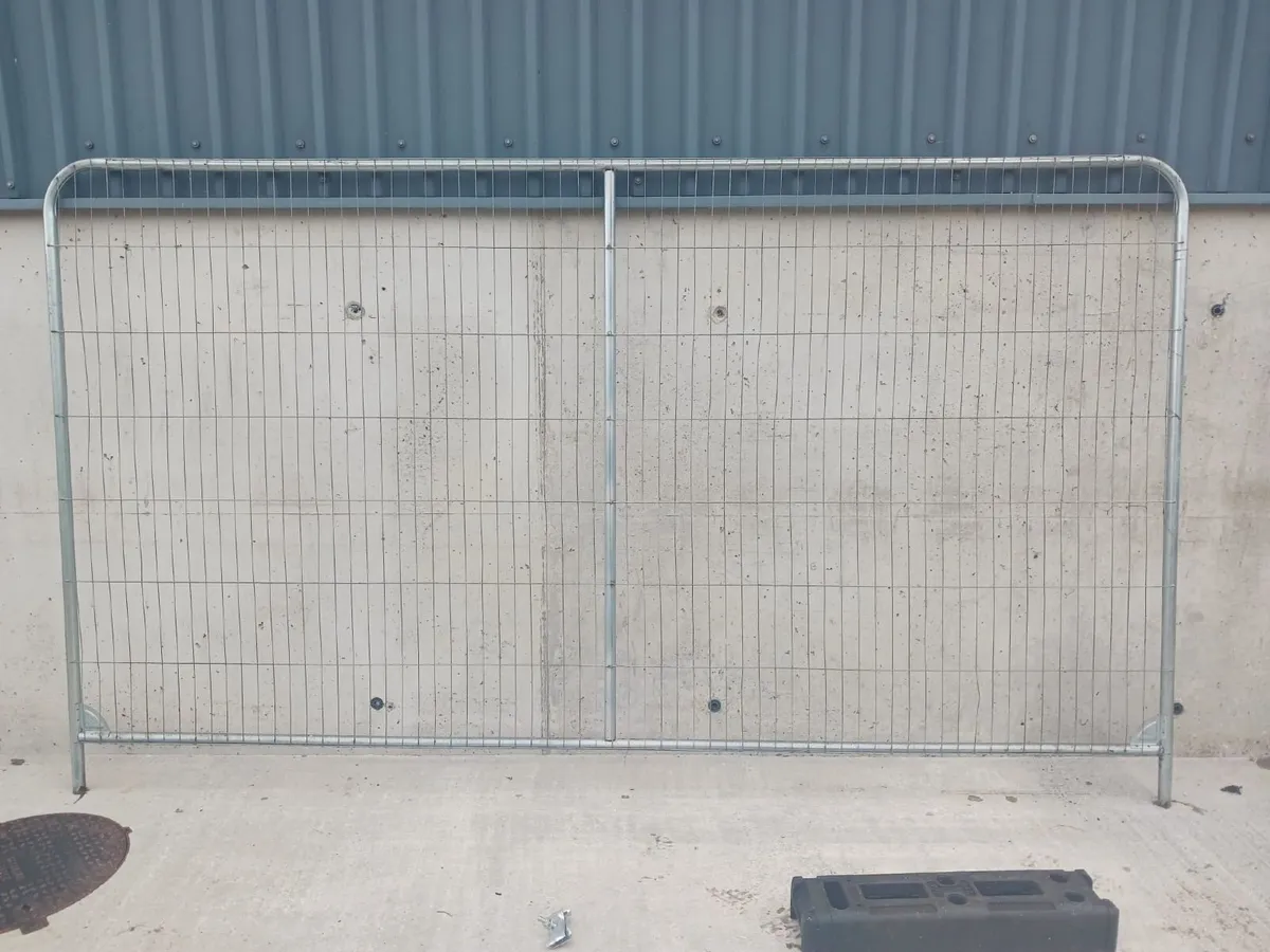 Harris Fence Panels - Image 1