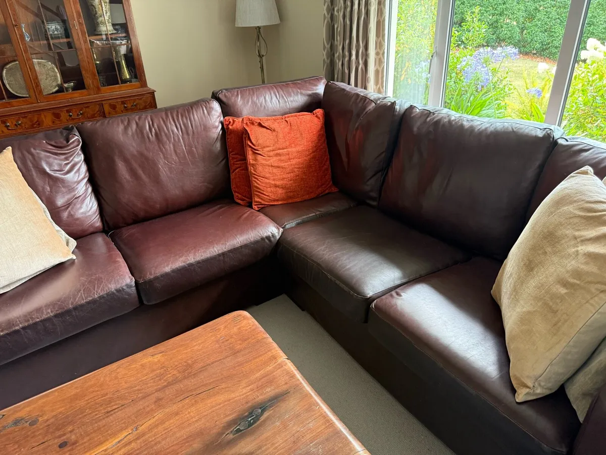 Large Leather Corner Settee - Image 2
