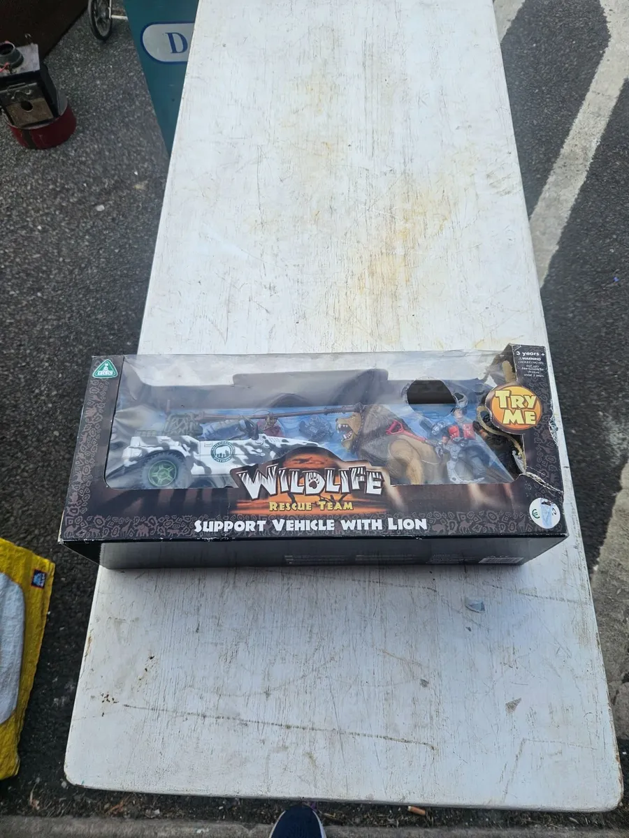 Corgi Wildlife Rescue Team Vehicle - Image 1