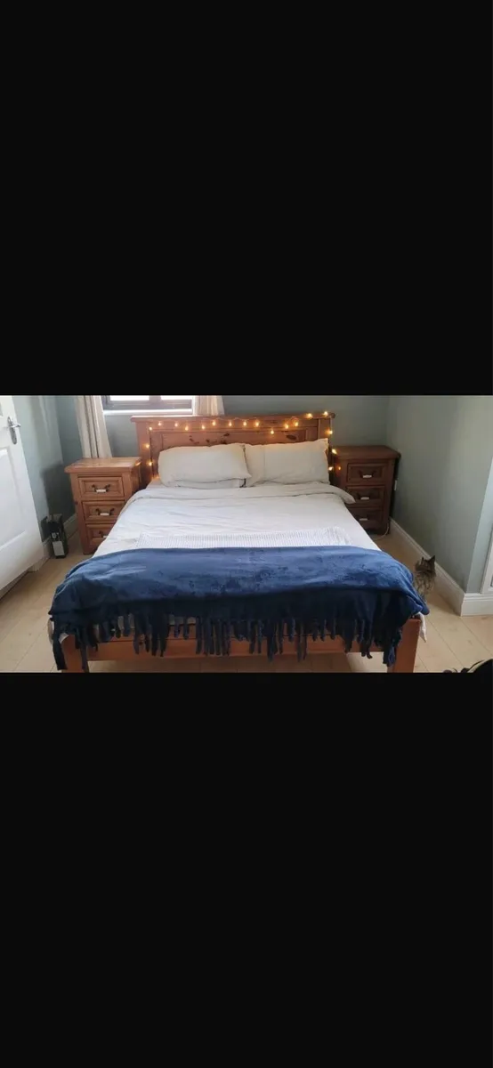 Bedroom furniture double bed & lockers & chest dra - Image 1