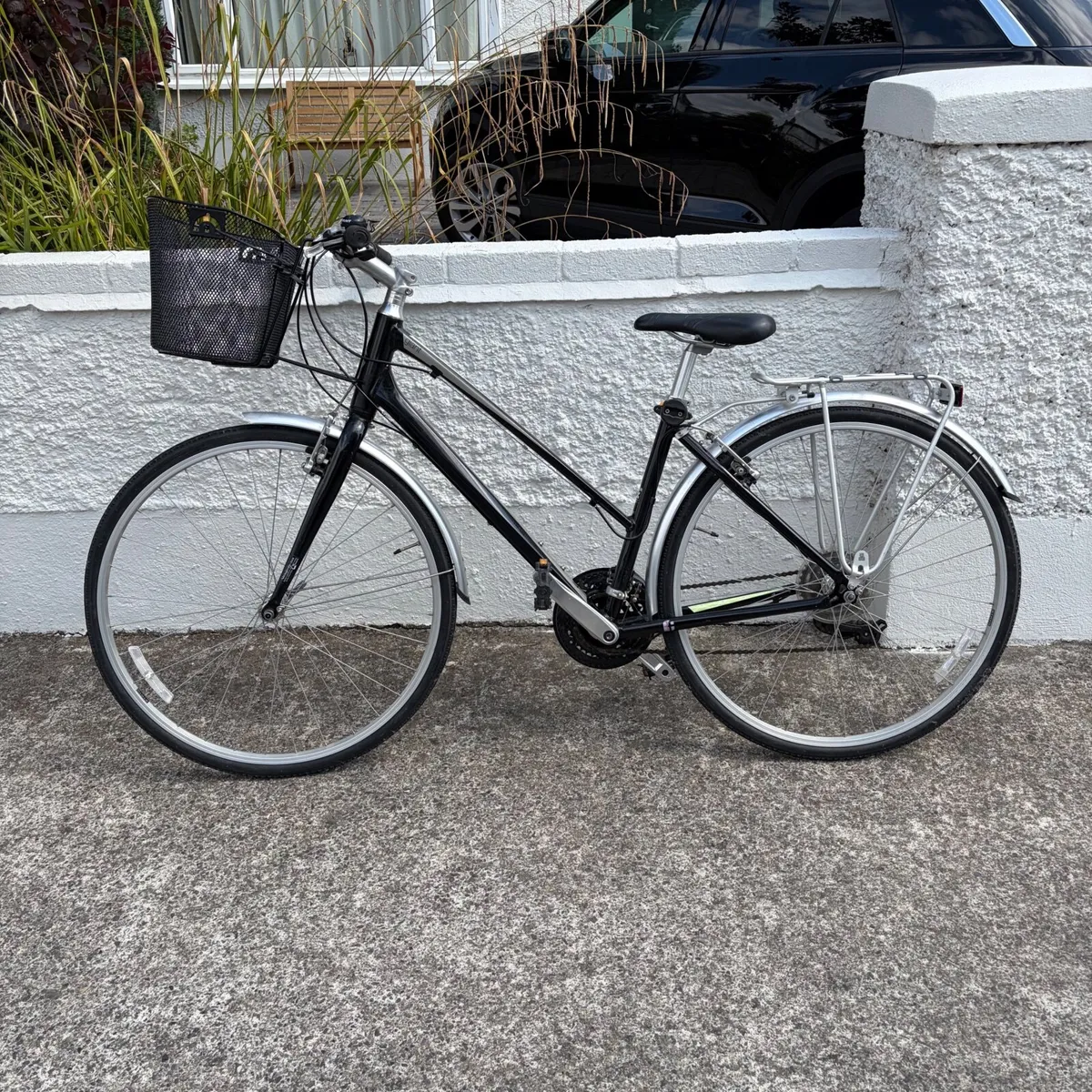 Ladies bike - Image 1